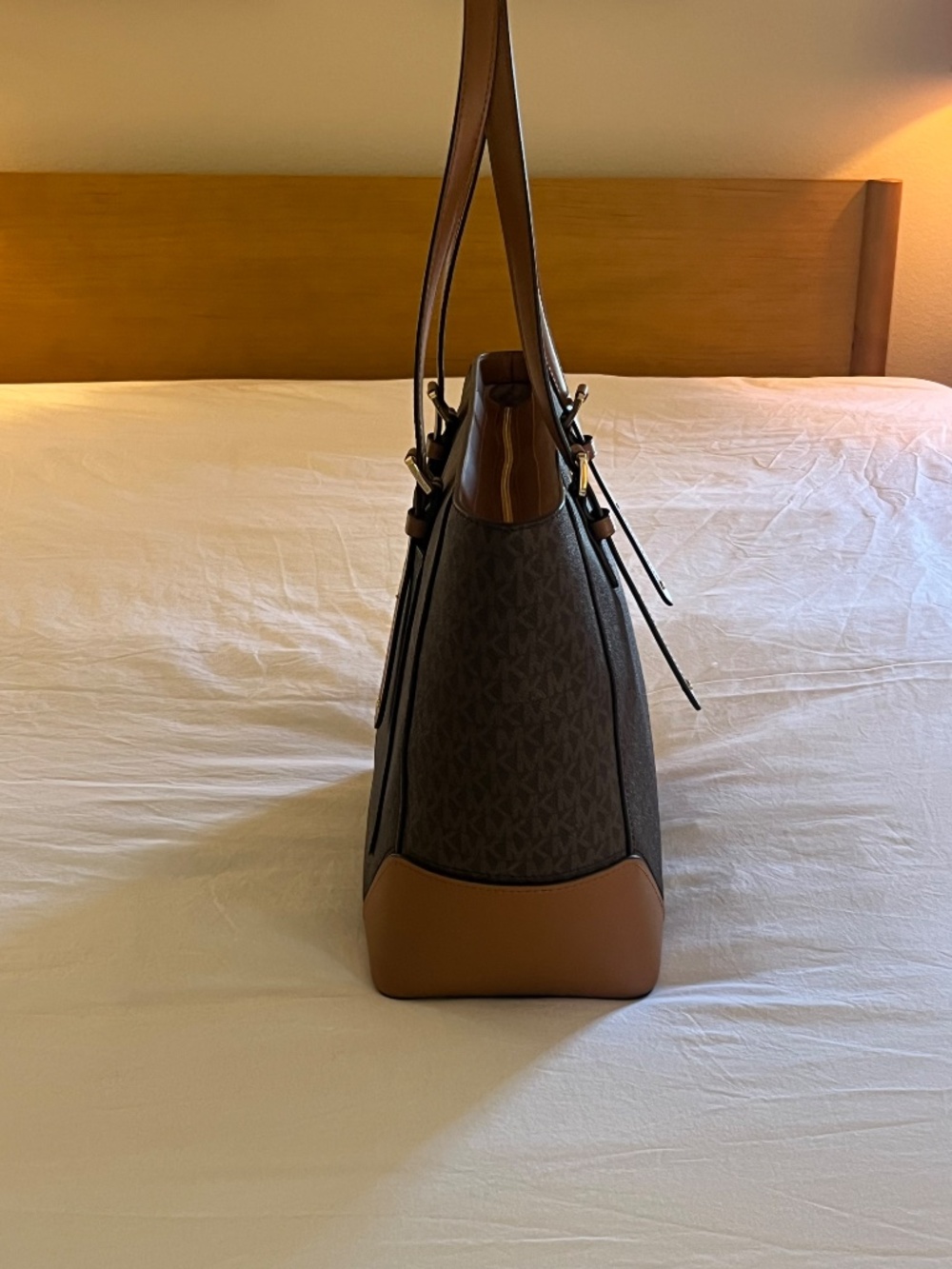 Michael Kors Brown Logo Handbag - Picture 5 of 6